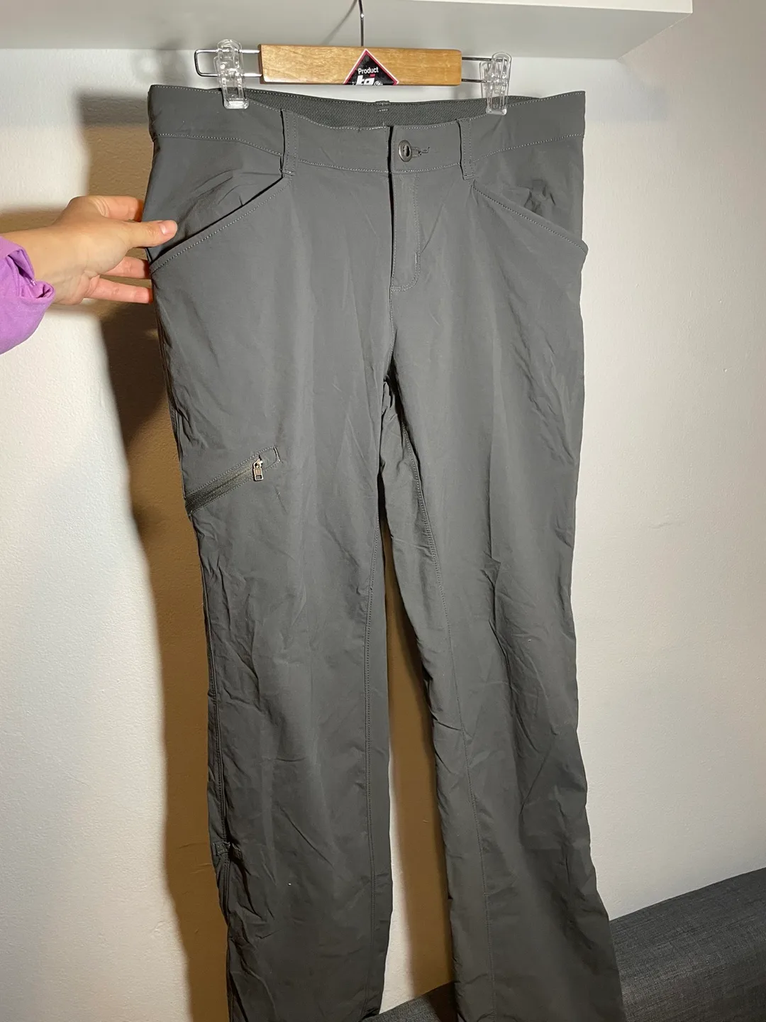 Patagonia Women's Grey Hiking Pants - Size 6 thumbnail