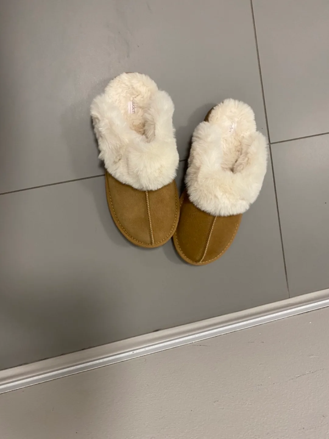 Cozy Brown Faux Slippers image indicator(3)