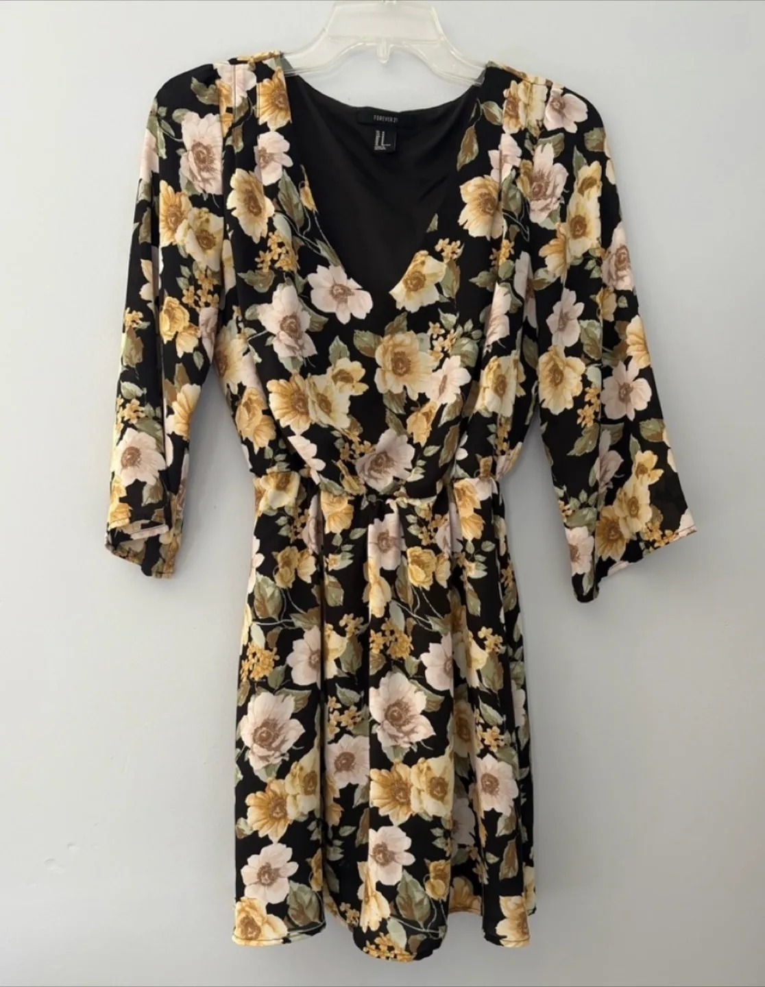 Floral V-Neck Boho Mini Shirtdress Size M thumbnail