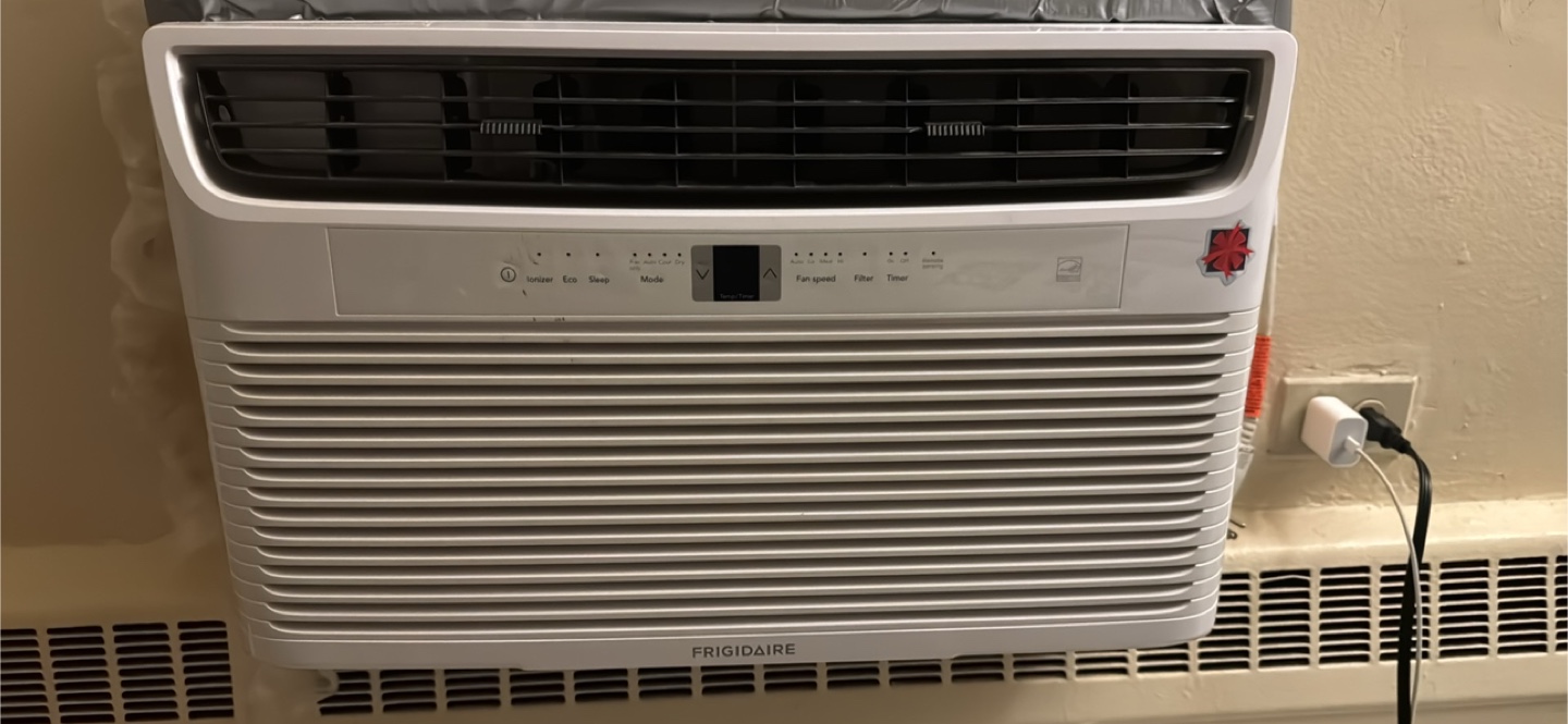Frigidaire Through wall Air Conditioner with Remote