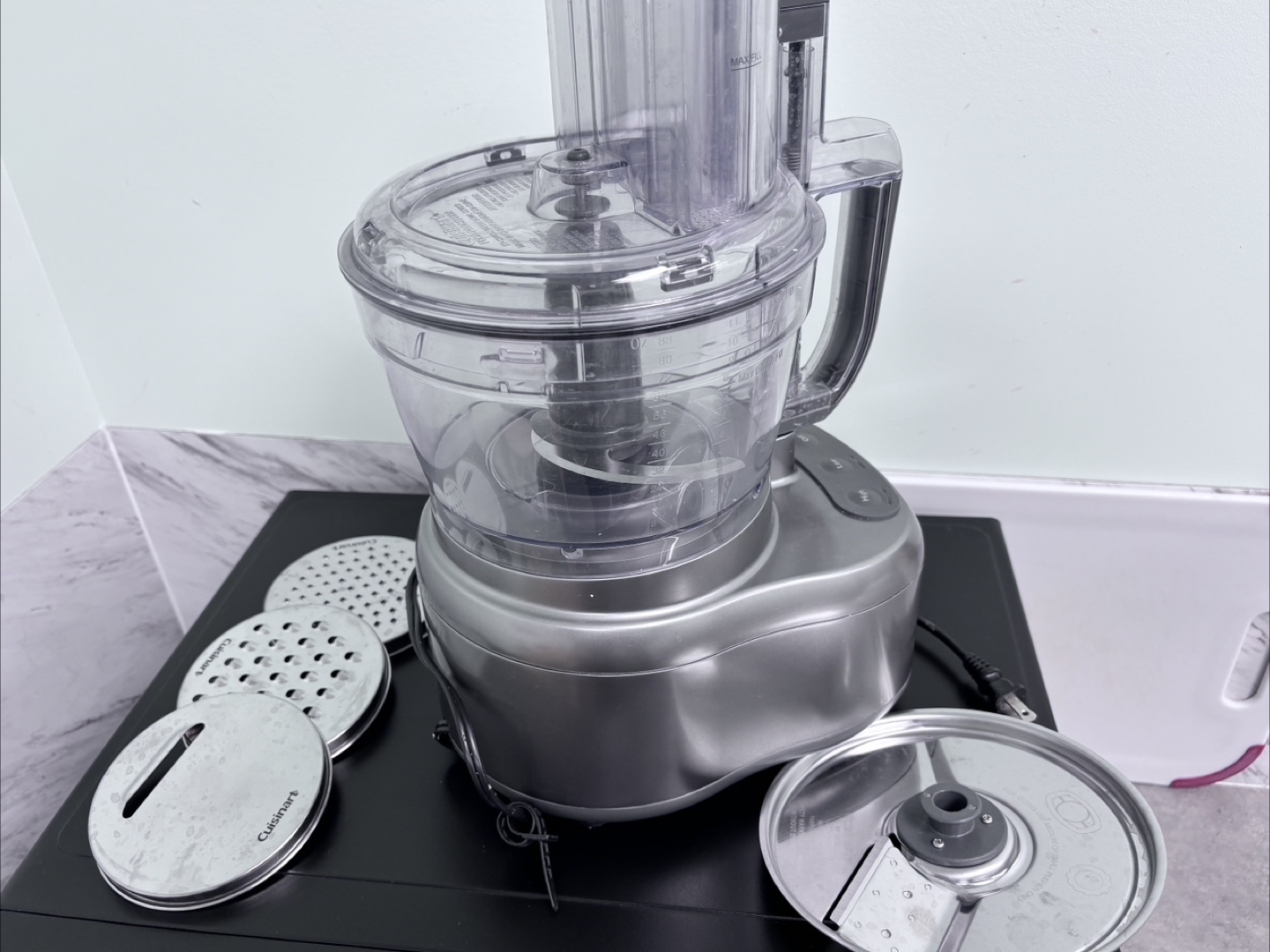 Cuisinart food processor - photo 3