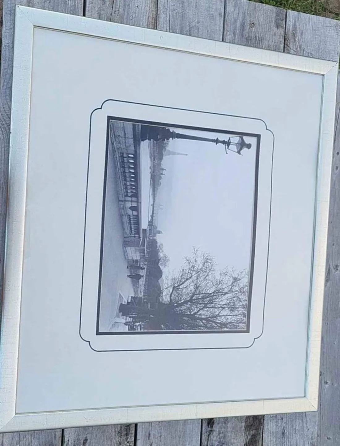 Framed Black and White Paris Print image indicator(2)
