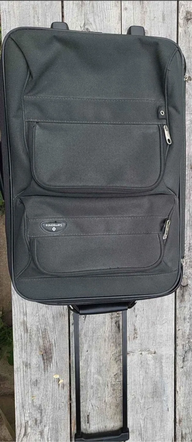 Samsonite Carry-on Suitcase image indicator(4)