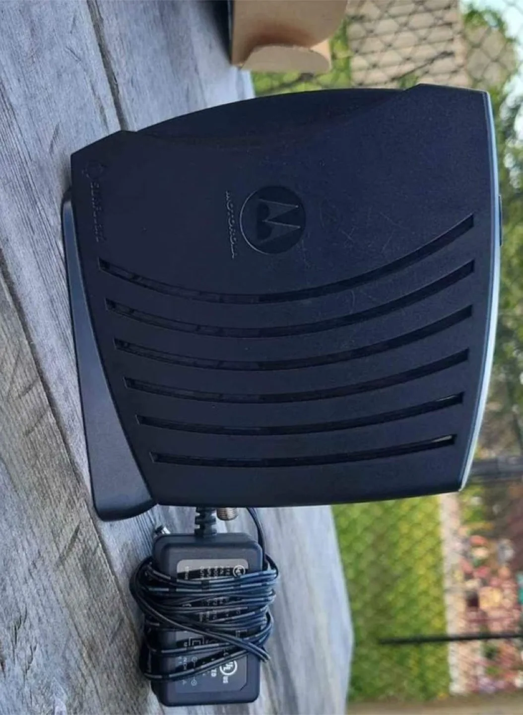 Motorola SURFboard 56101 Cable Modem image indicator(4)