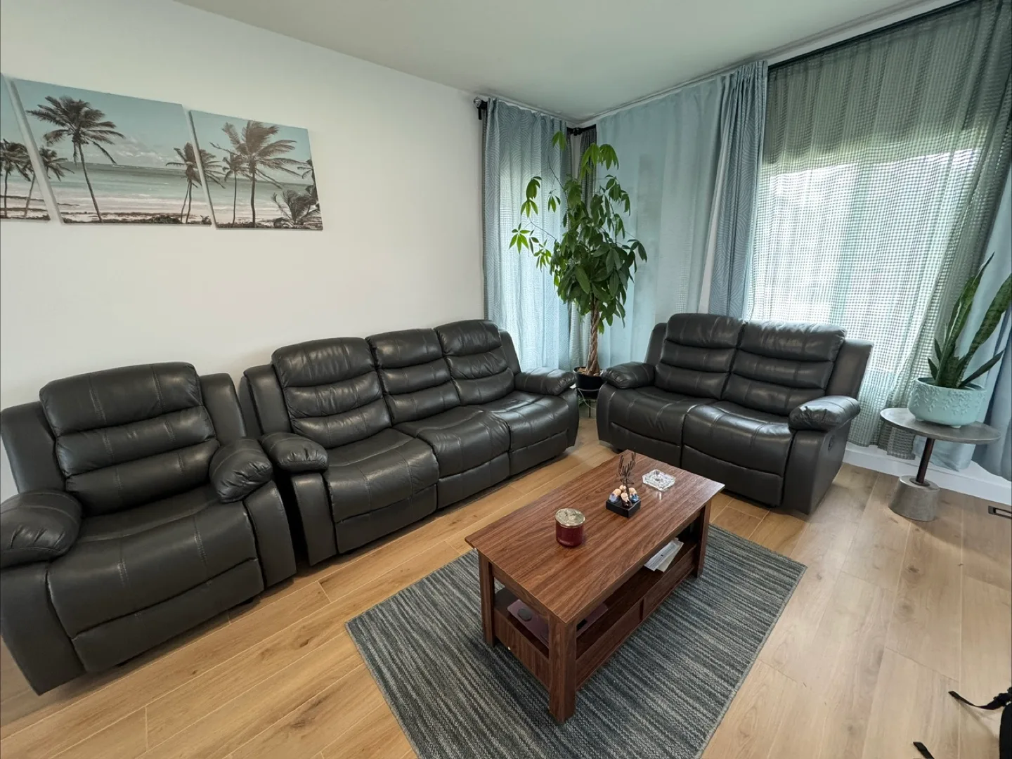 Grey Leather 5 seat full Reclining Sofa