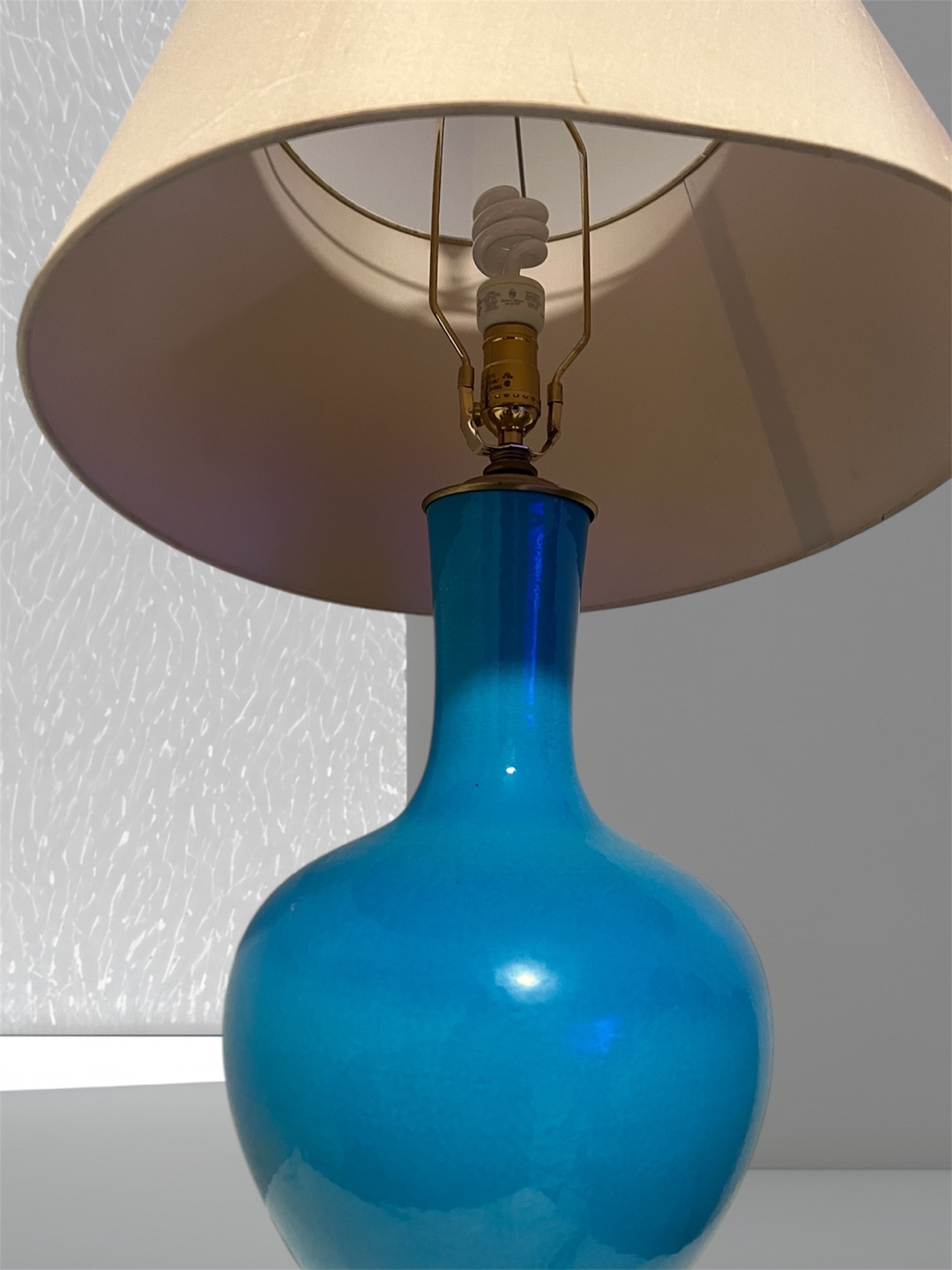 Vintage Turquoise Table Lamp with Cream Shade - photo 5
