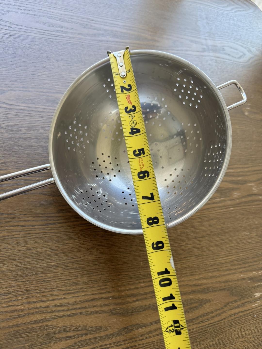 8” Stainless Steel Colander/Strainer with Long Handle - photo 3