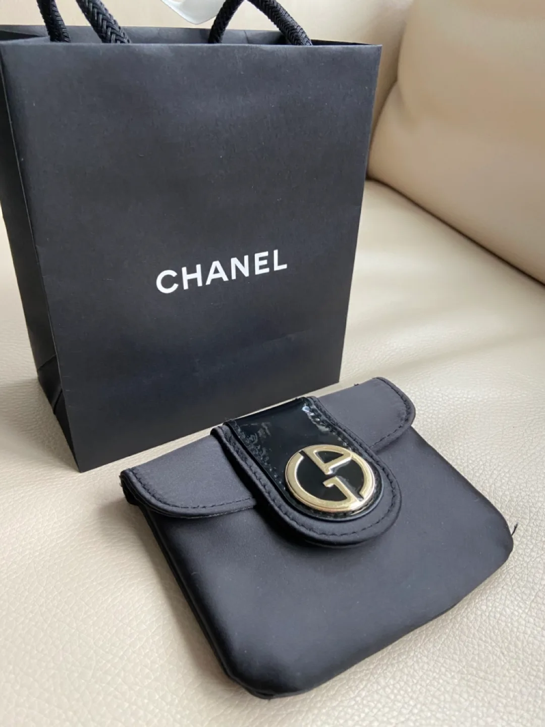 Authentic Giorgio Armani Black Nylon image indicator(2)