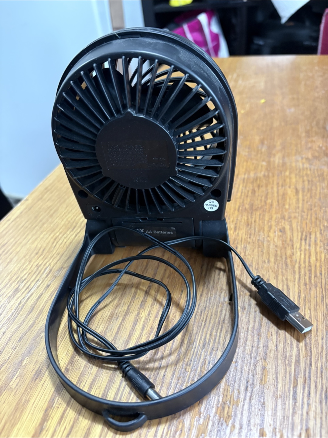 Honeywell Mini USB Fan - Portable & Battery Operated - photo 2