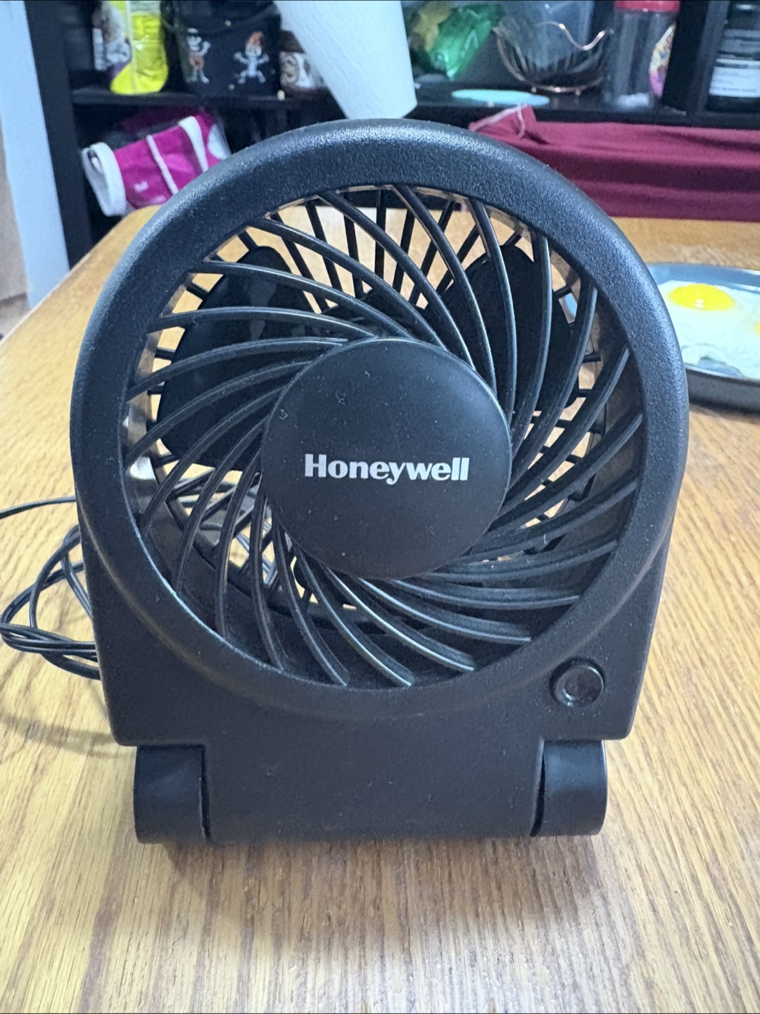 Honeywell Mini USB Fan - Portable & Battery Operated