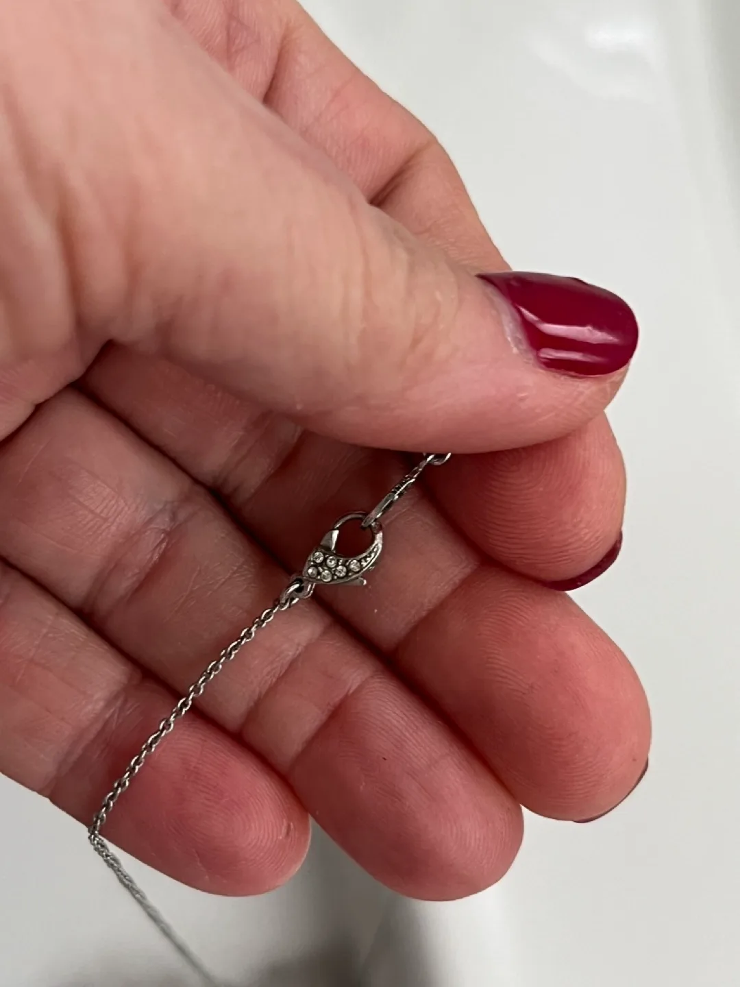 Stunning Crystal Bow Pendant Necklace image indicator(2)