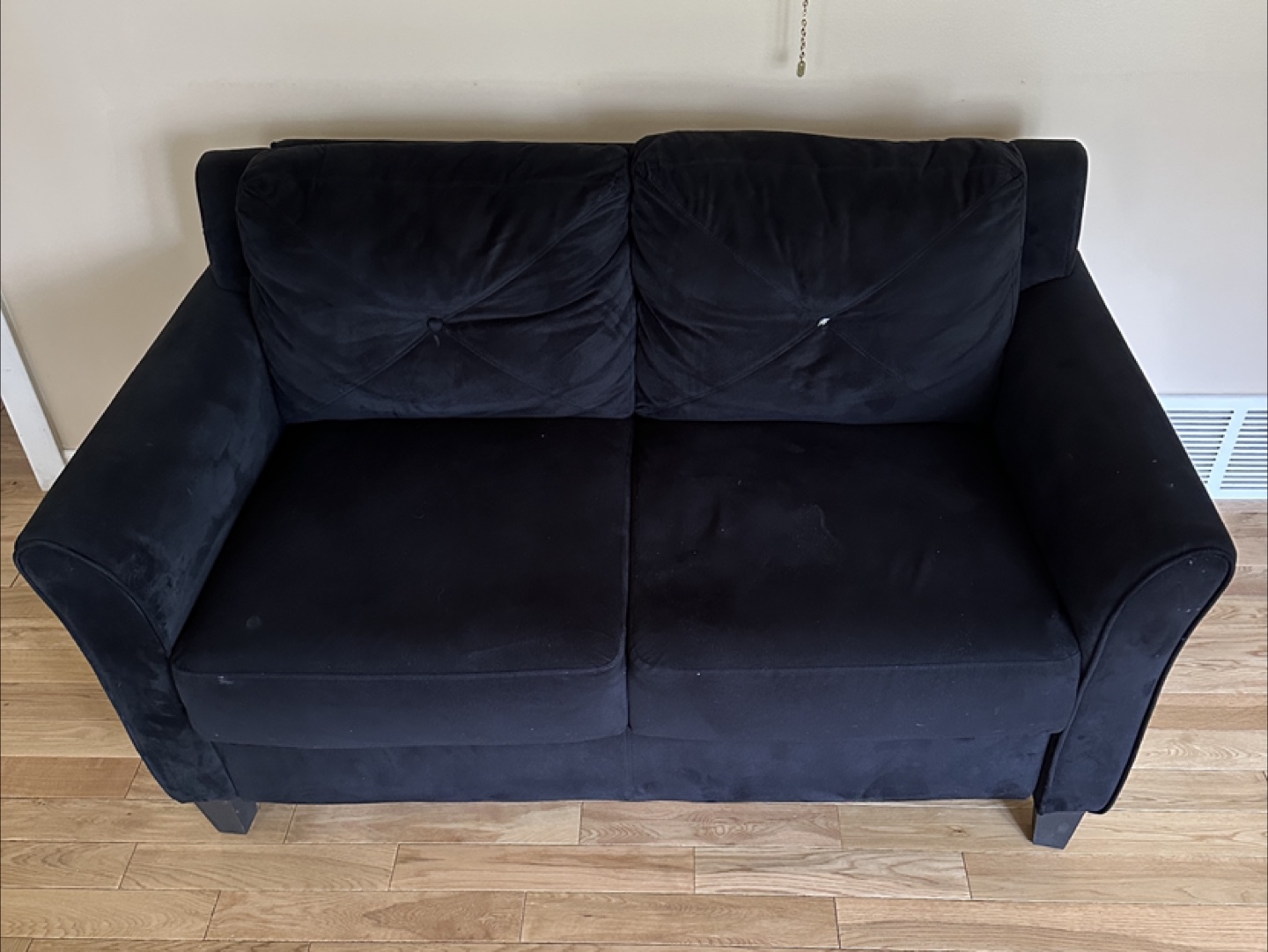 Modern Style Black Love seat in Great Condition (CAN DELIVER) - photo 2