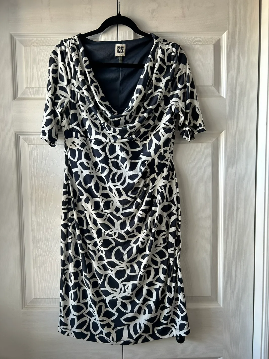 Anne Klein Black and White Floral Dress, Size 10 thumbnail