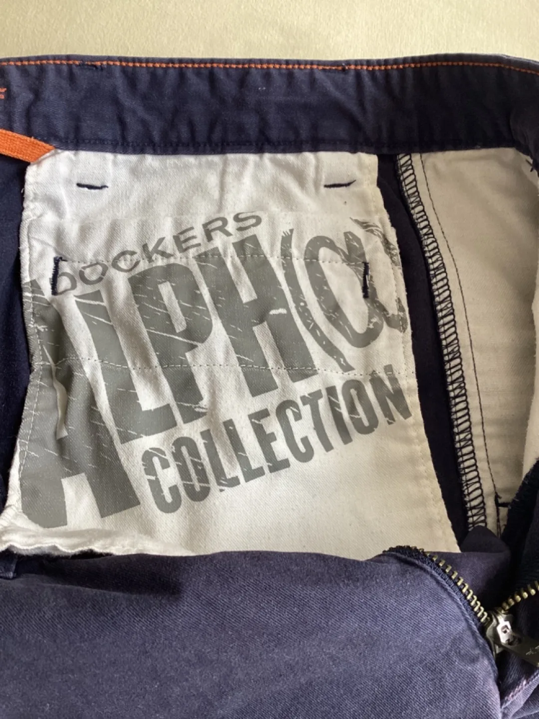 YOUNG MENS DOCKERS SHORTS image indicator(5)