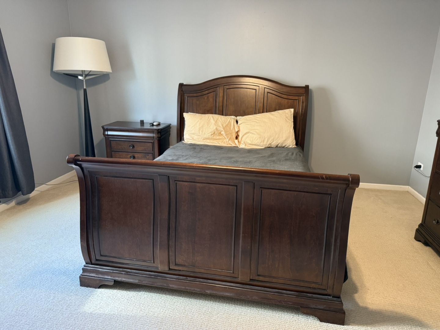 Queen size sleigh bed frame - photo 4