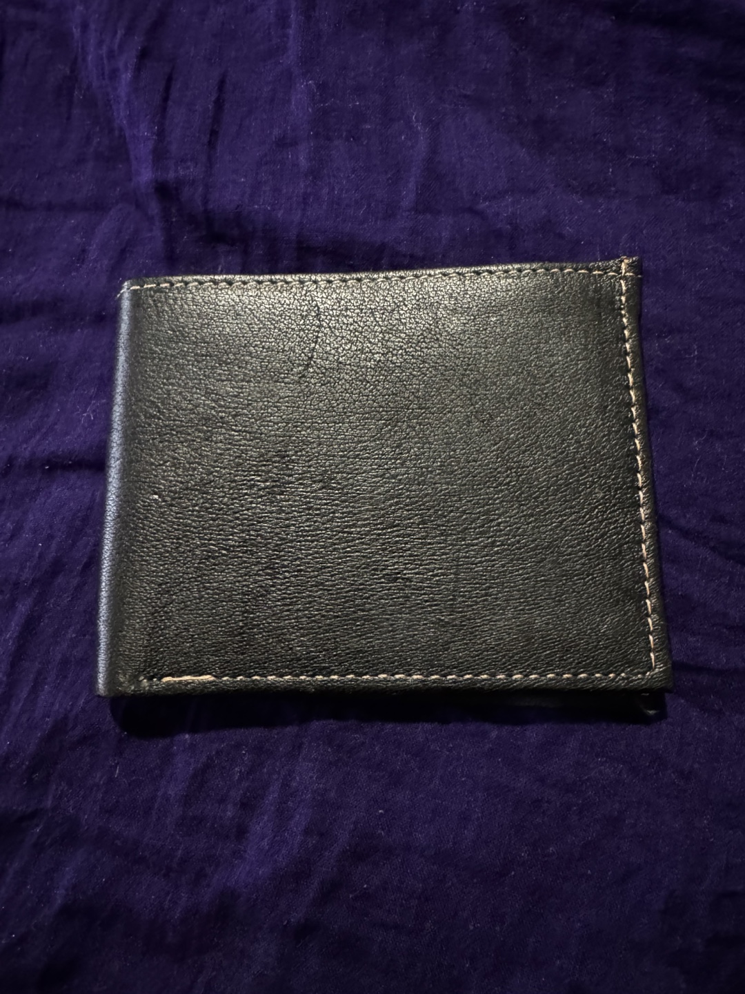 Men's Leather Bi-fold Wallet