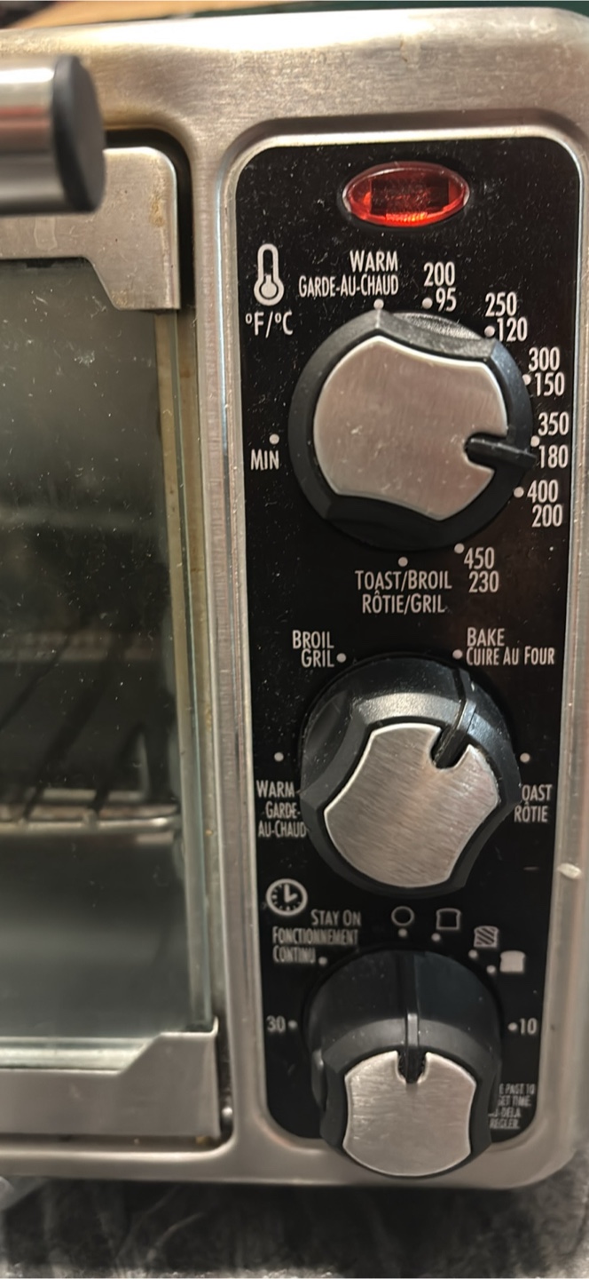 Mini oven/ toaster bake broil etc - photo 3