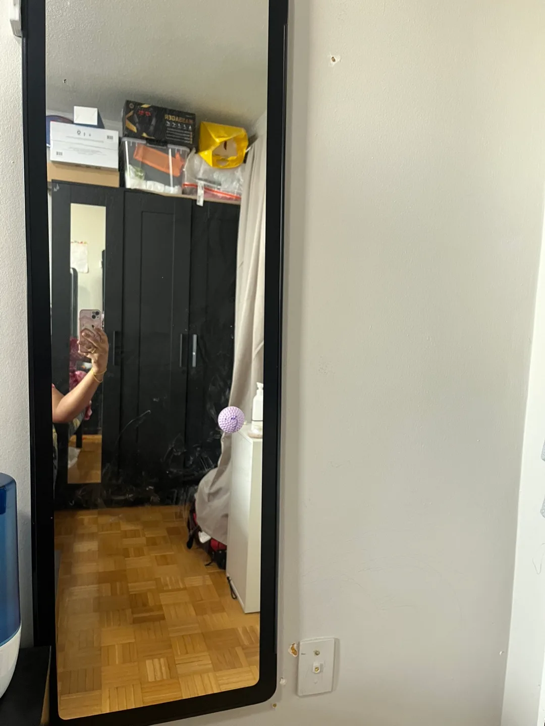 Full-Length Mirror with Black Frame image indicator(2)