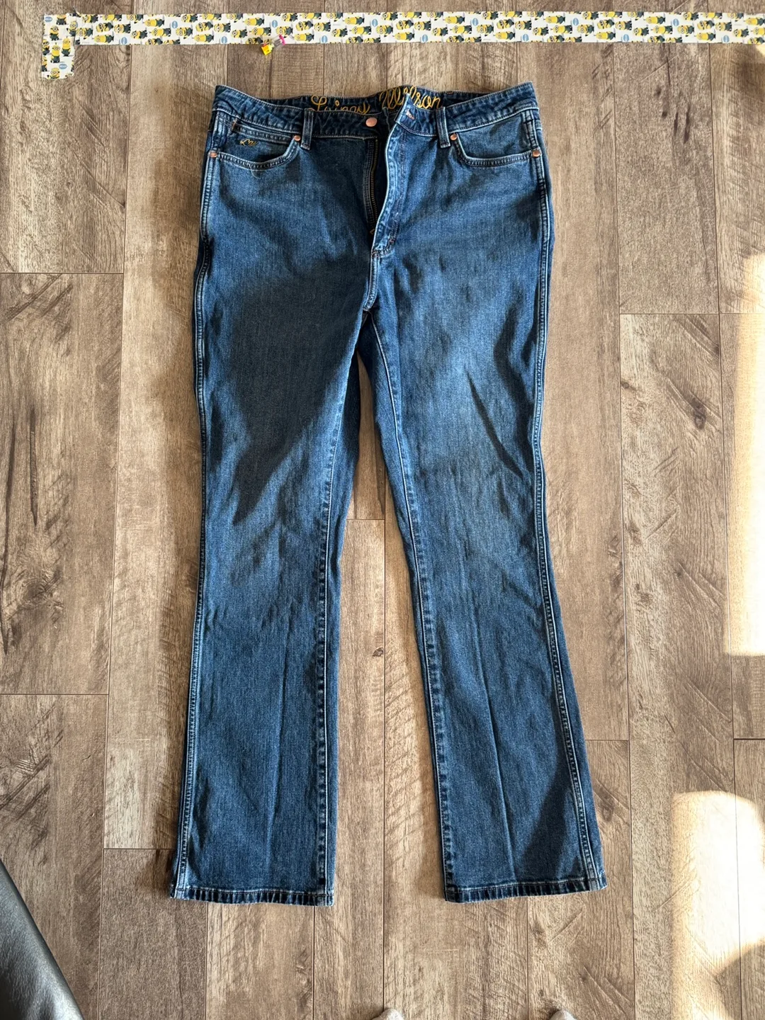 Wrangler Lainey Wilson Jeans - Size 34x34 thumbnail
