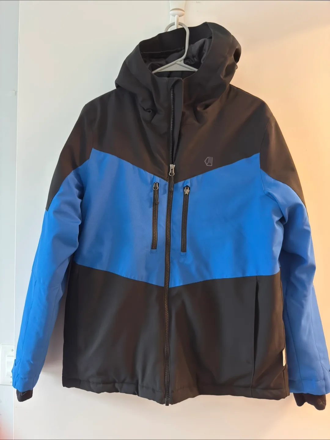 Boys Liquid Force Size XL Ski Jacket thumbnail
