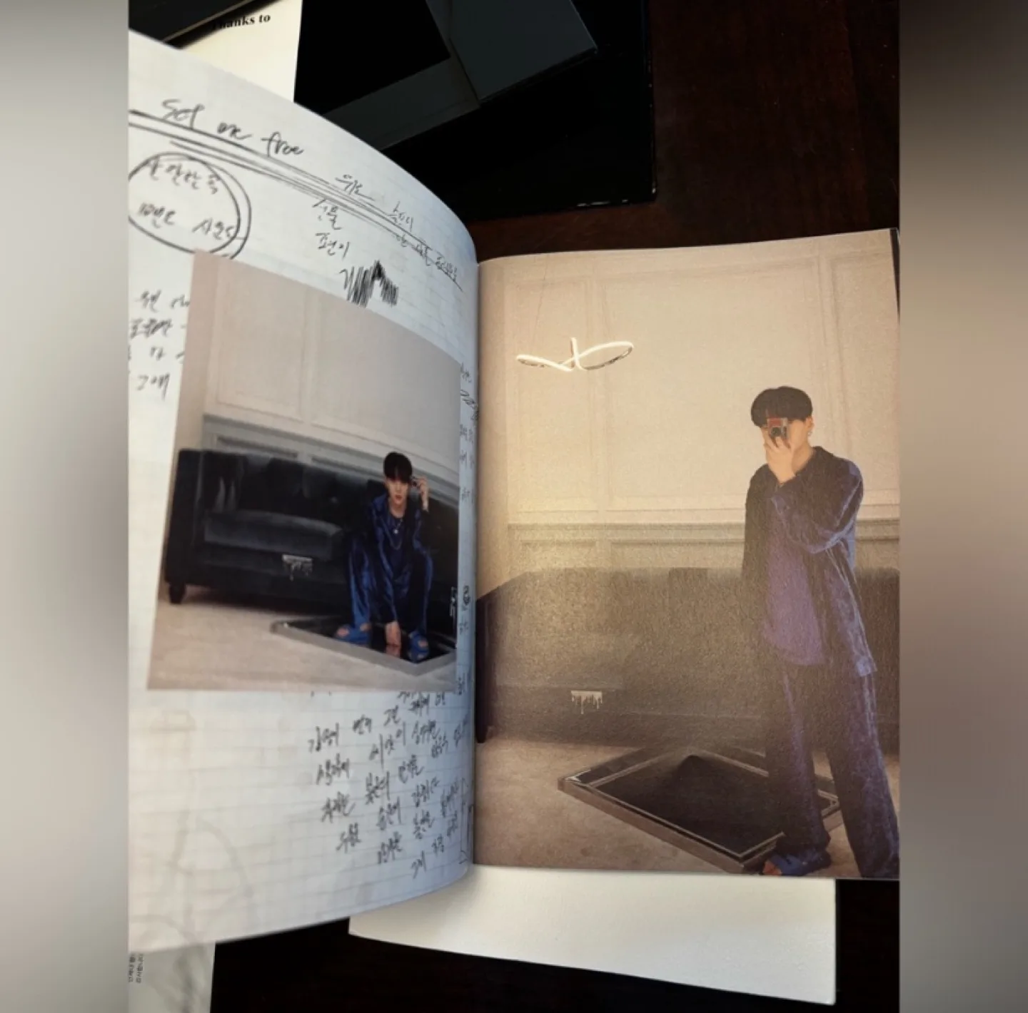 BTS BE Deluxe Edition Album image indicator(4)