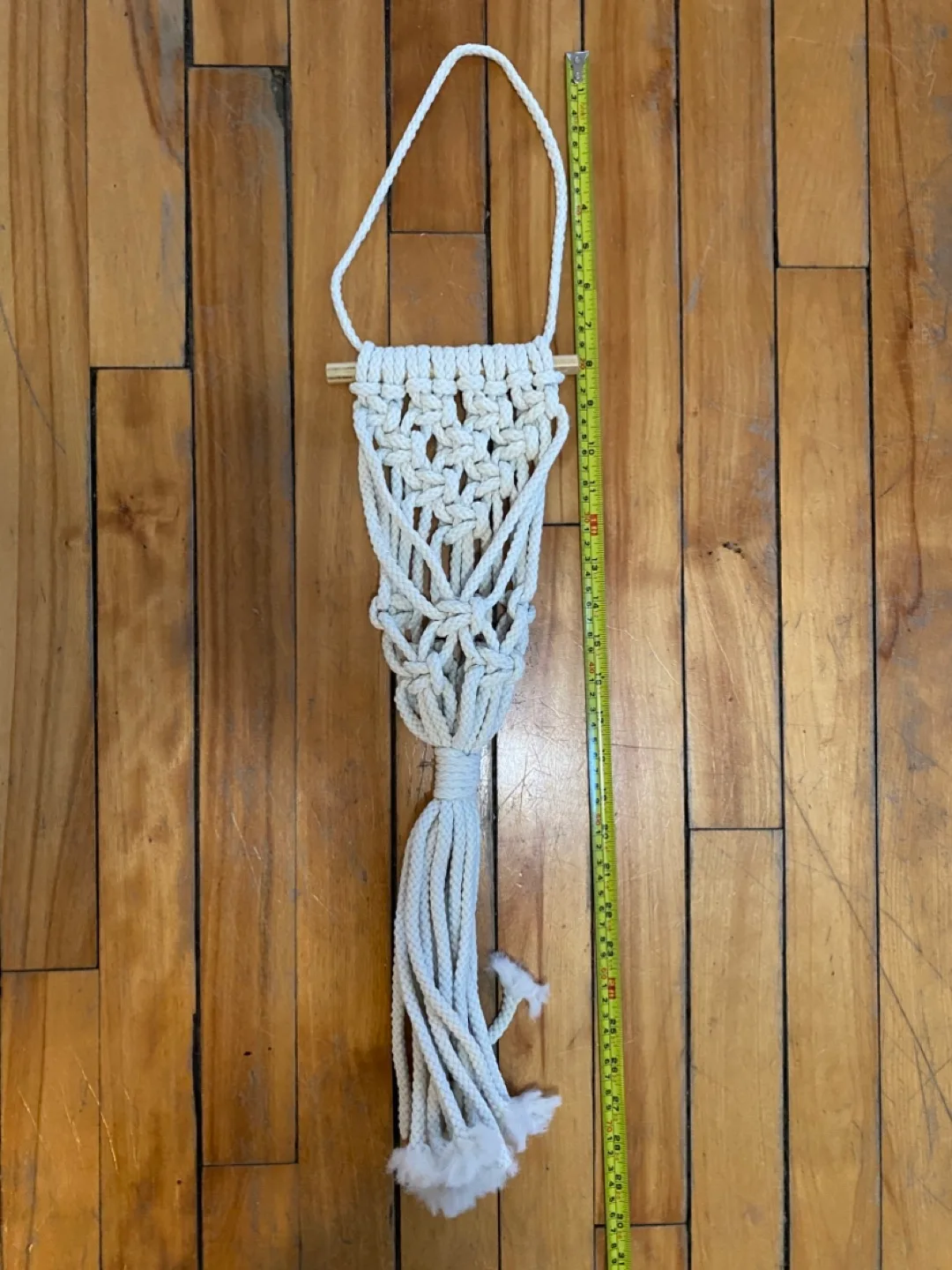 Small Macrame Wall Hanging Planter image indicator(3)