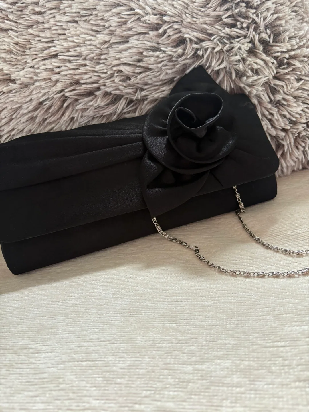 Cute and Elegant Black Satin Bag 🖤👸 thumbnail