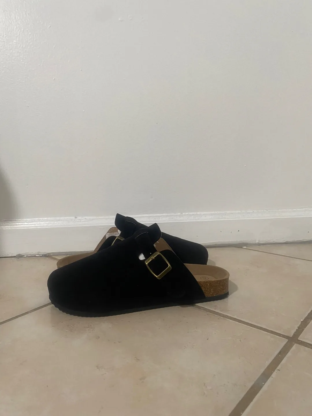 Sandals thumbnail
