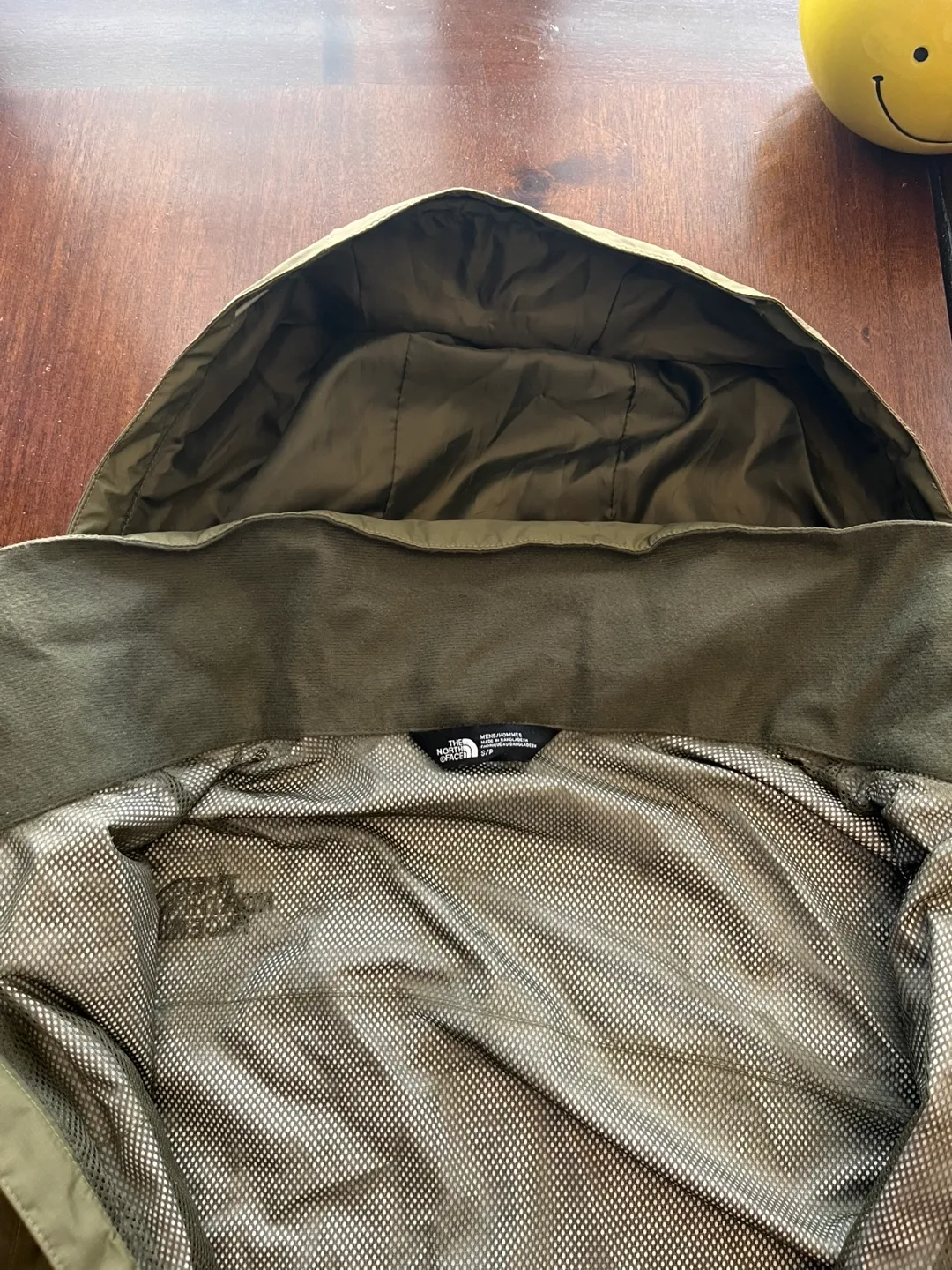 The North Face Men's spring Jacket - Olive Green image indicator(4)