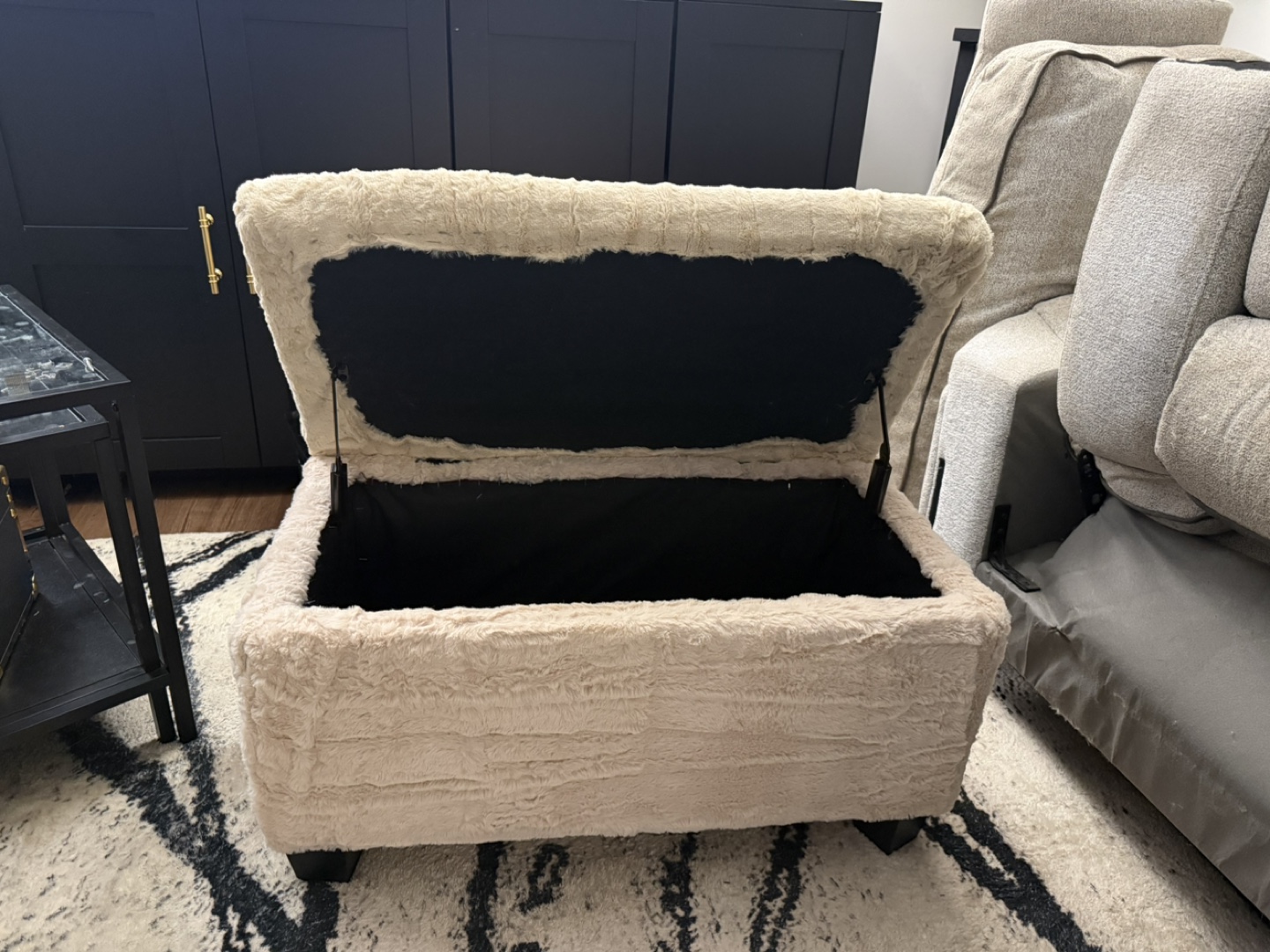 Cream Faux Fur Storage Ottoman - photo 2