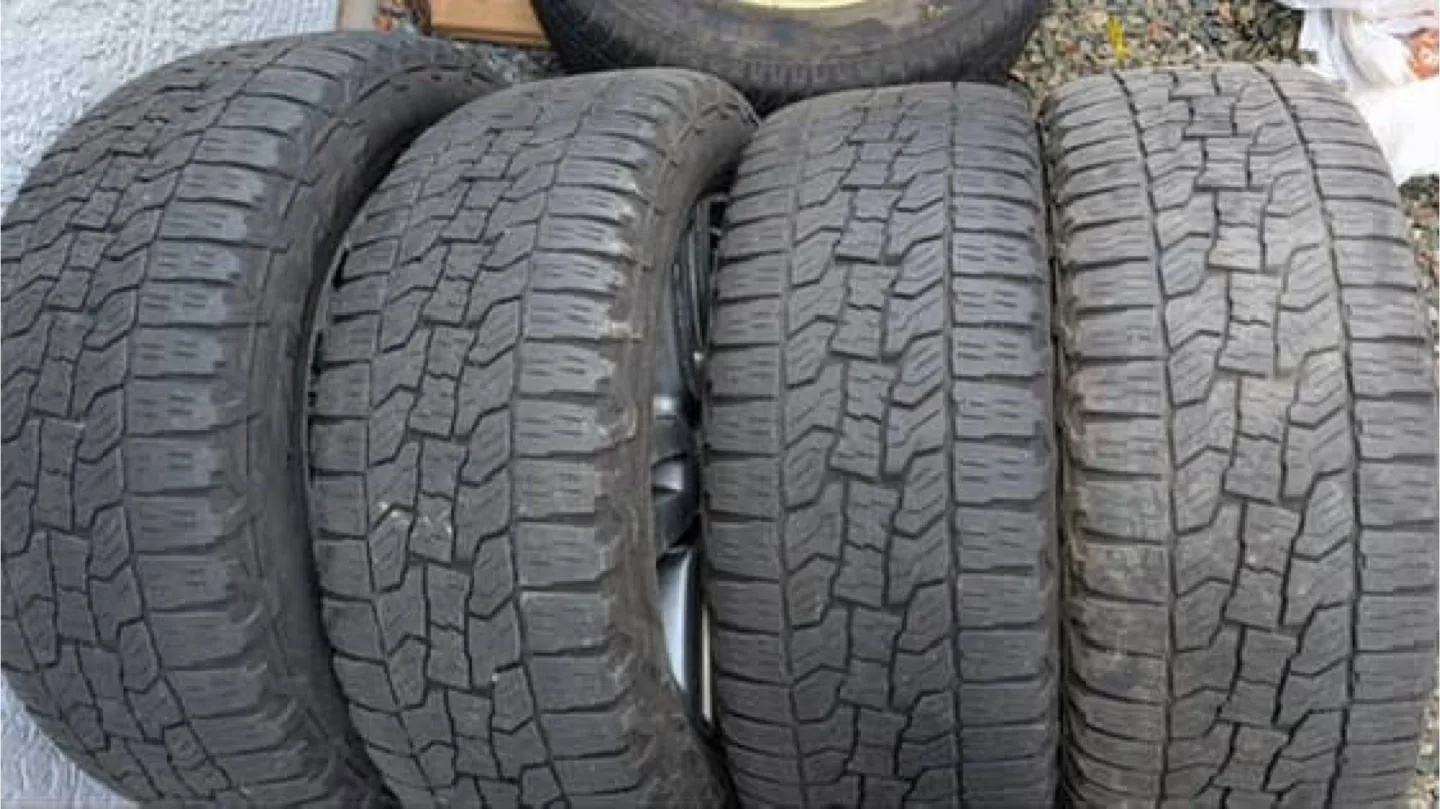 Toyota 4runner Tires & Wheels image indicator(10)