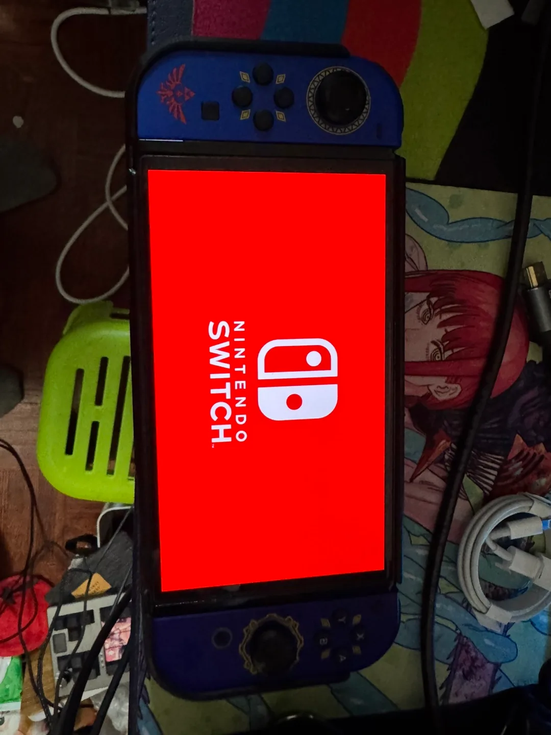 Nintendo Switch OLED Model with Zelda Joy-Cons image indicator(3)