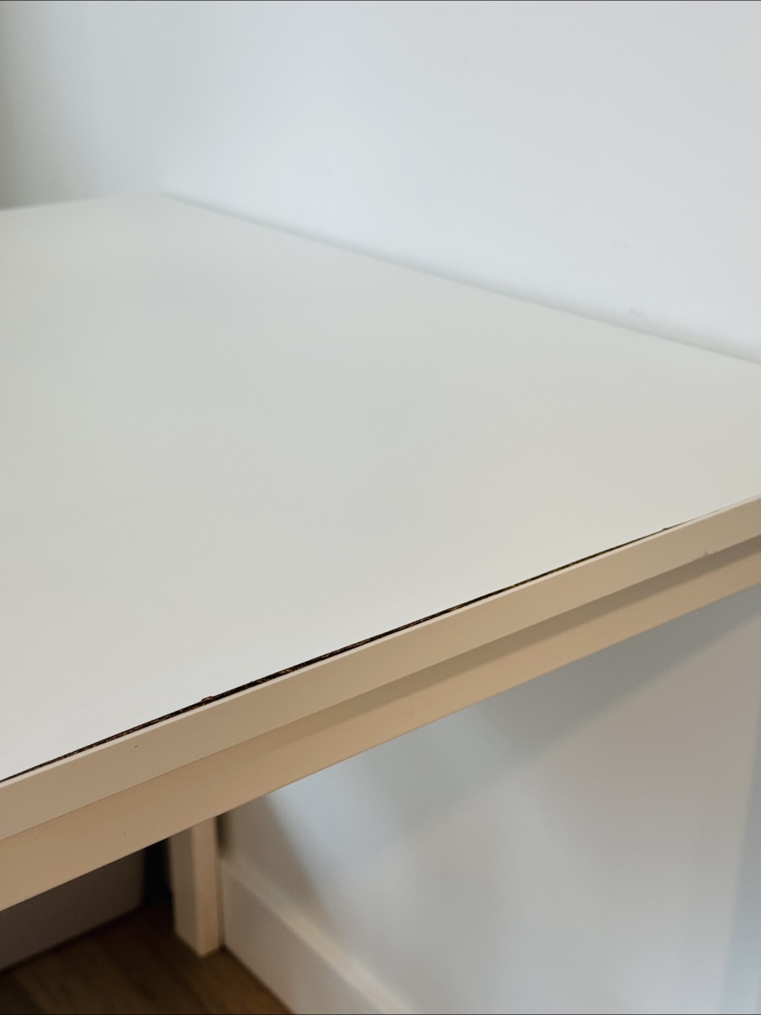 IKEA VIHALS White Table - photo 4