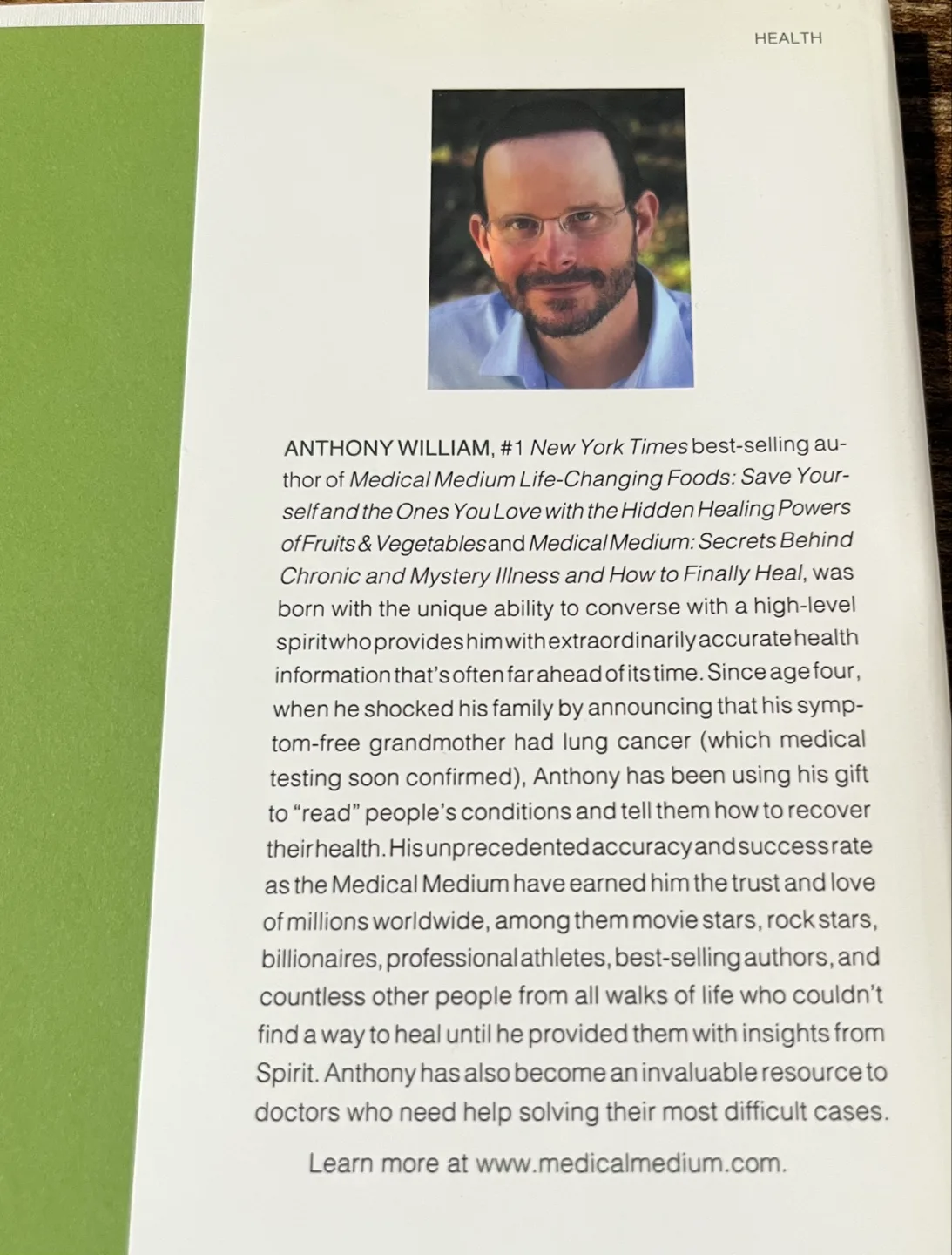 Medical Medium Thyroid Healing Book by Anthony William image indicator(2)