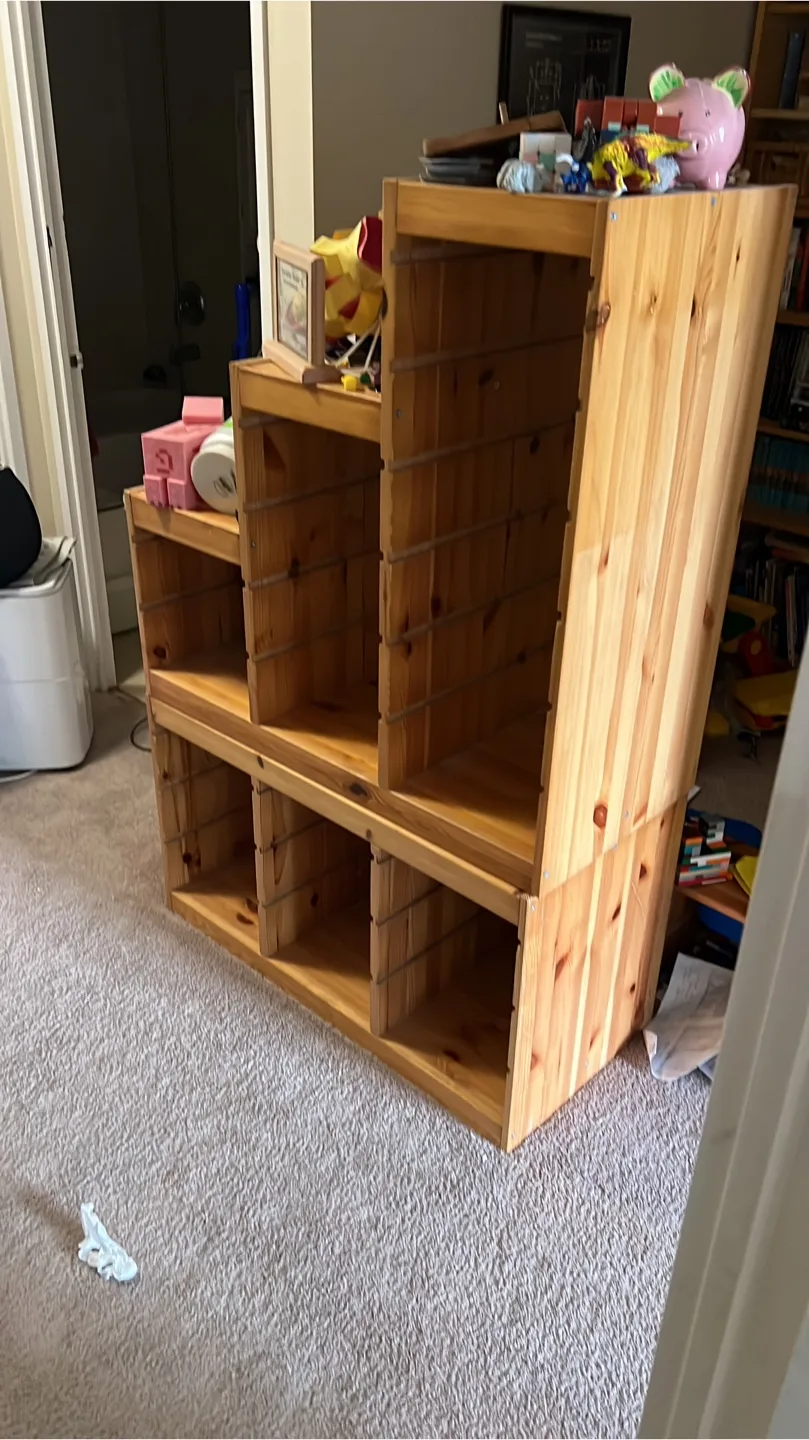 Storage unit(s) thumbnail