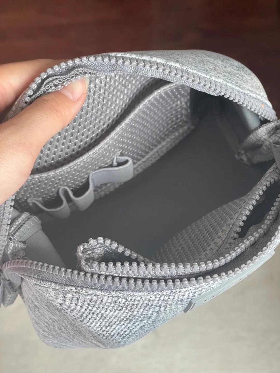 NEW Dagne Dover Hunter Toiletry Bag in Heather Grey, Small image indicator(4)