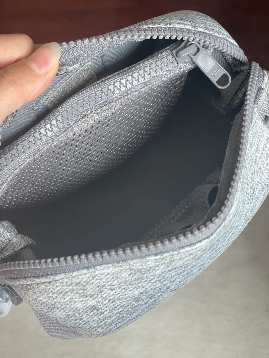 NEW Dagne Dover Hunter Toiletry Bag in Heather Grey, Small image indicator(3)