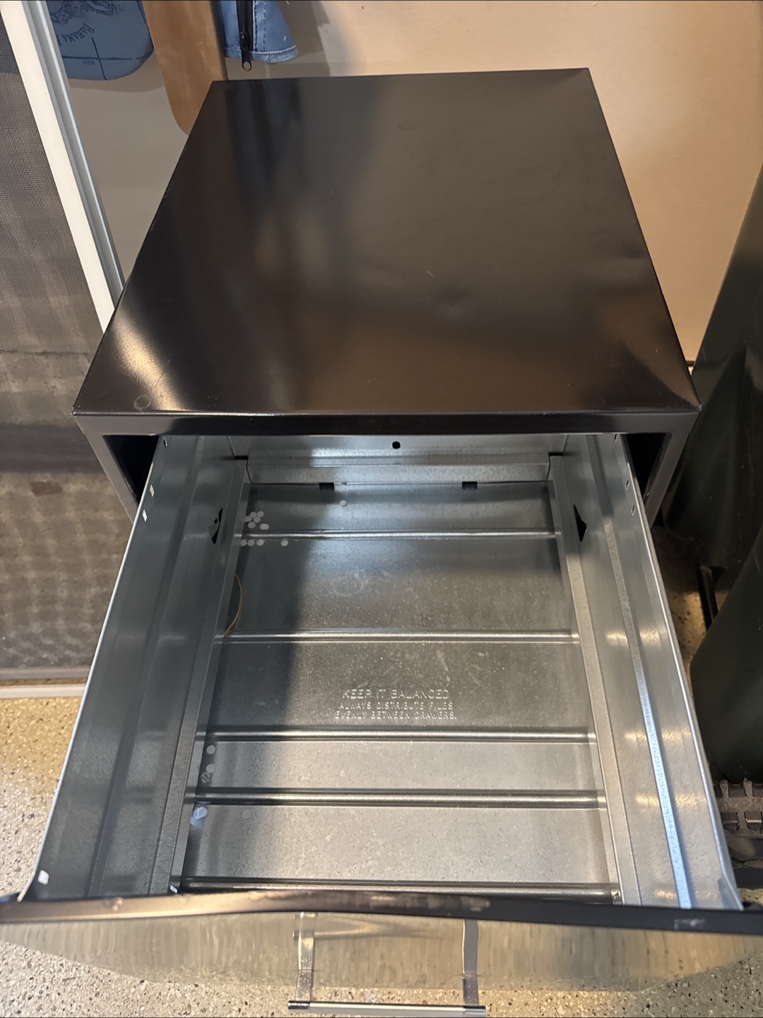 Black Metal 2-Drawer File Cabinet - photo 2