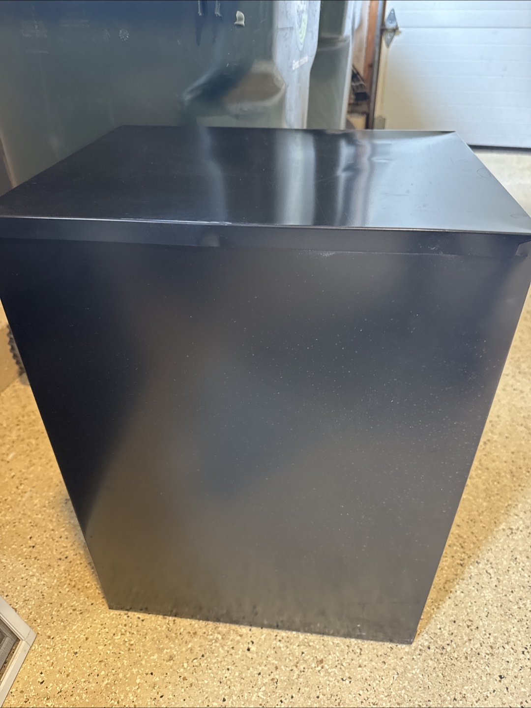 Black Metal 2-Drawer File Cabinet - photo 4