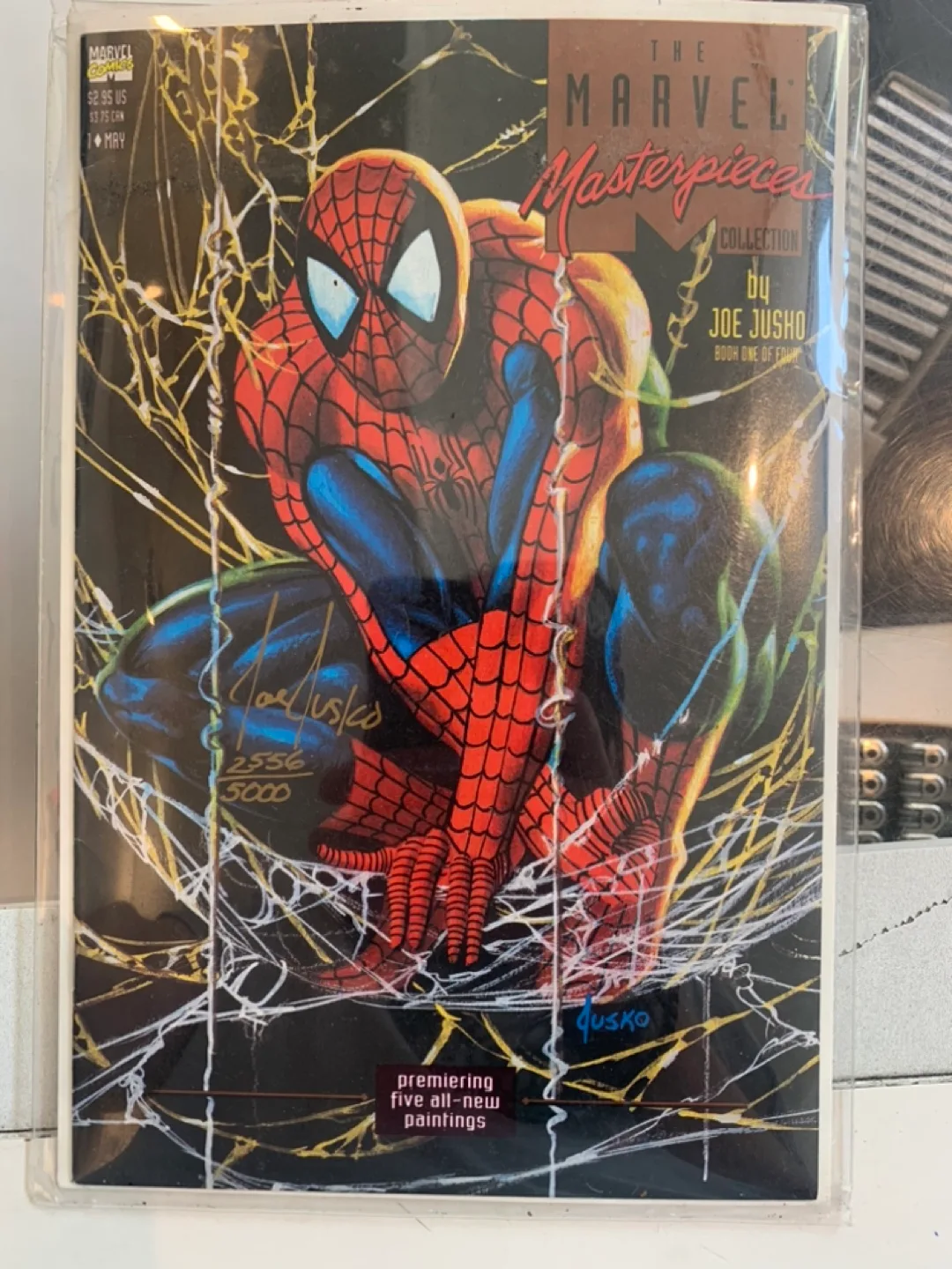 Joe Jusko Signed Marvel Masterpieces Spiderman Comic Book image indicator(3)