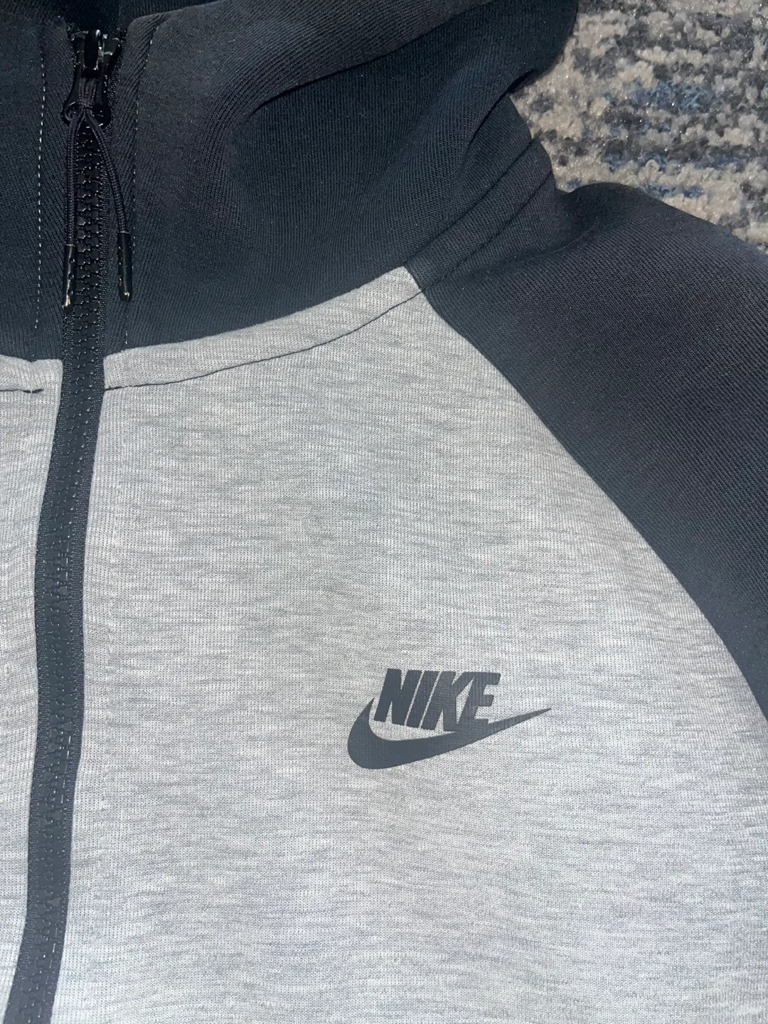 Nike Tech Fleece Hoodie Zip-Up Jacket - Size Small image indicator(2)
