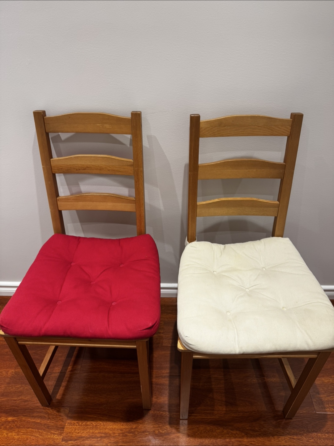 IKEA Ingatorp 5-Piece Dining Set with Red and Beige Cushions - photo 2