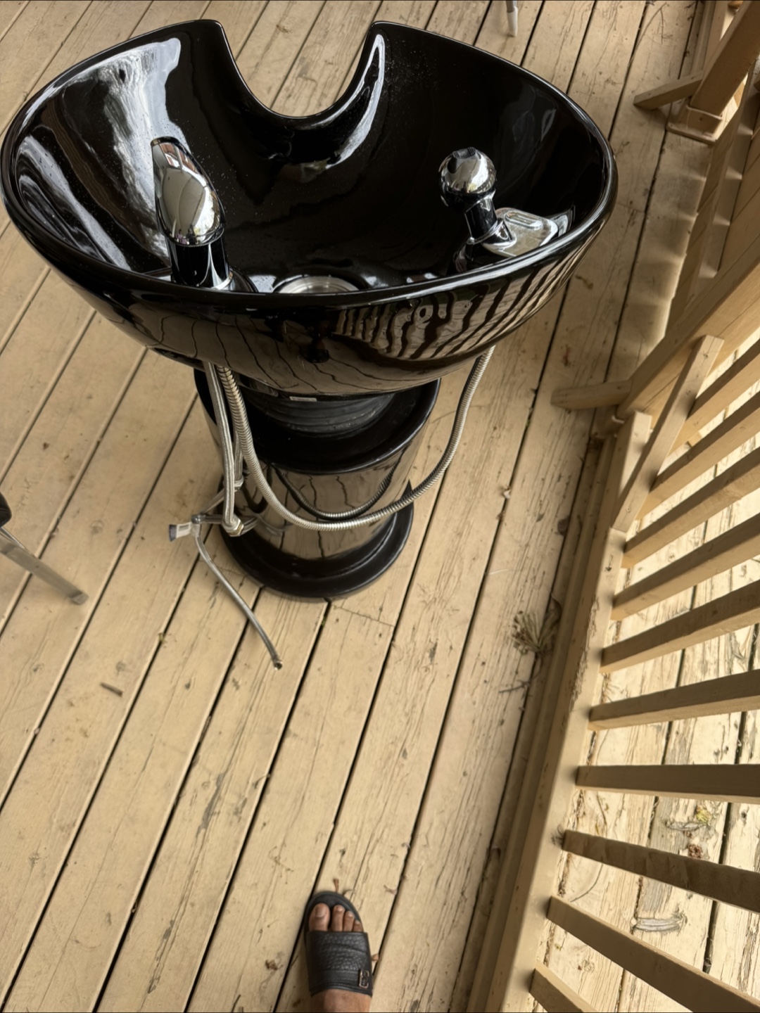 Black pedestal hair washing sink with recycling chair - photo 4