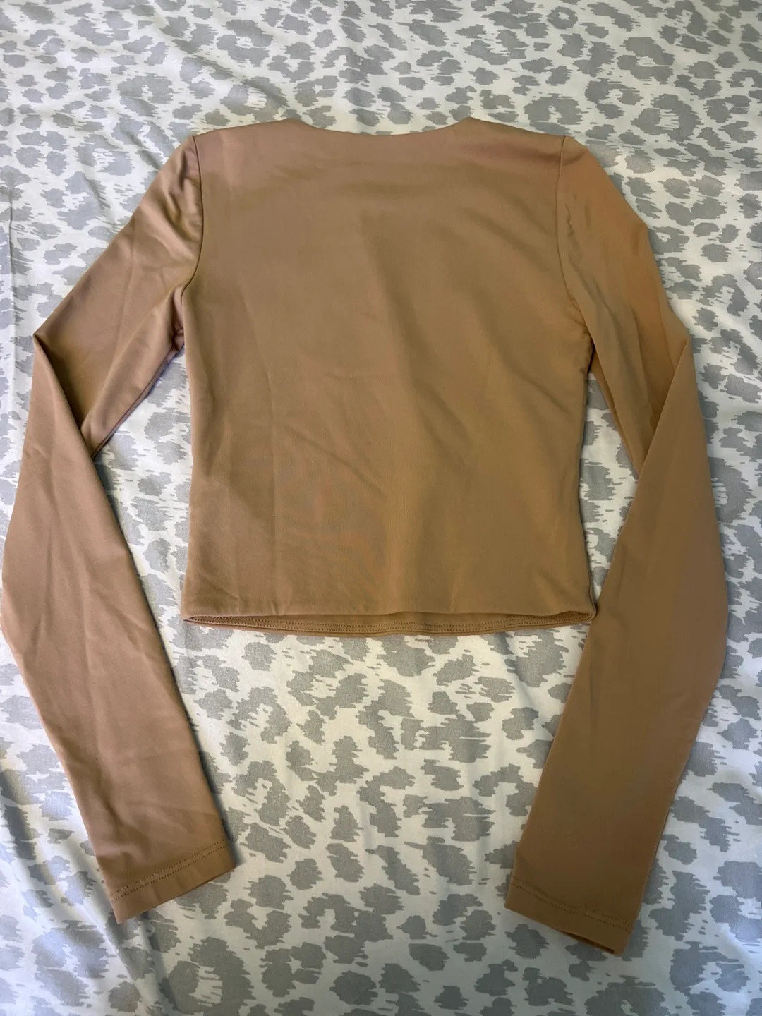 Babaton Long Sleeve Contour Top - XS - tan colour image indicator(3)
