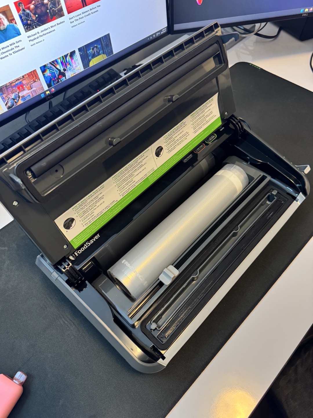 FoodSaver Vacuum Sealer - photo 2