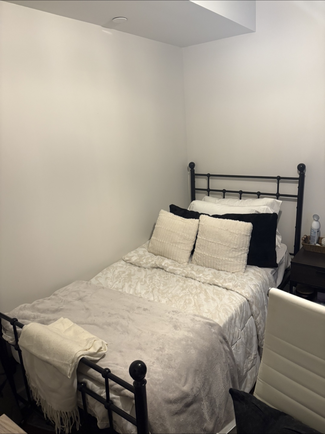 Black Metal Single Bed Frame - photo 2