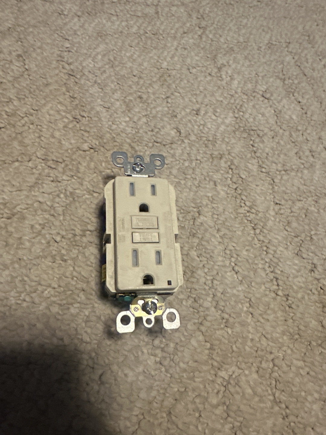 Leviton 15 Ampere Tamper-Resistant Duplex Receptacle - photo 2