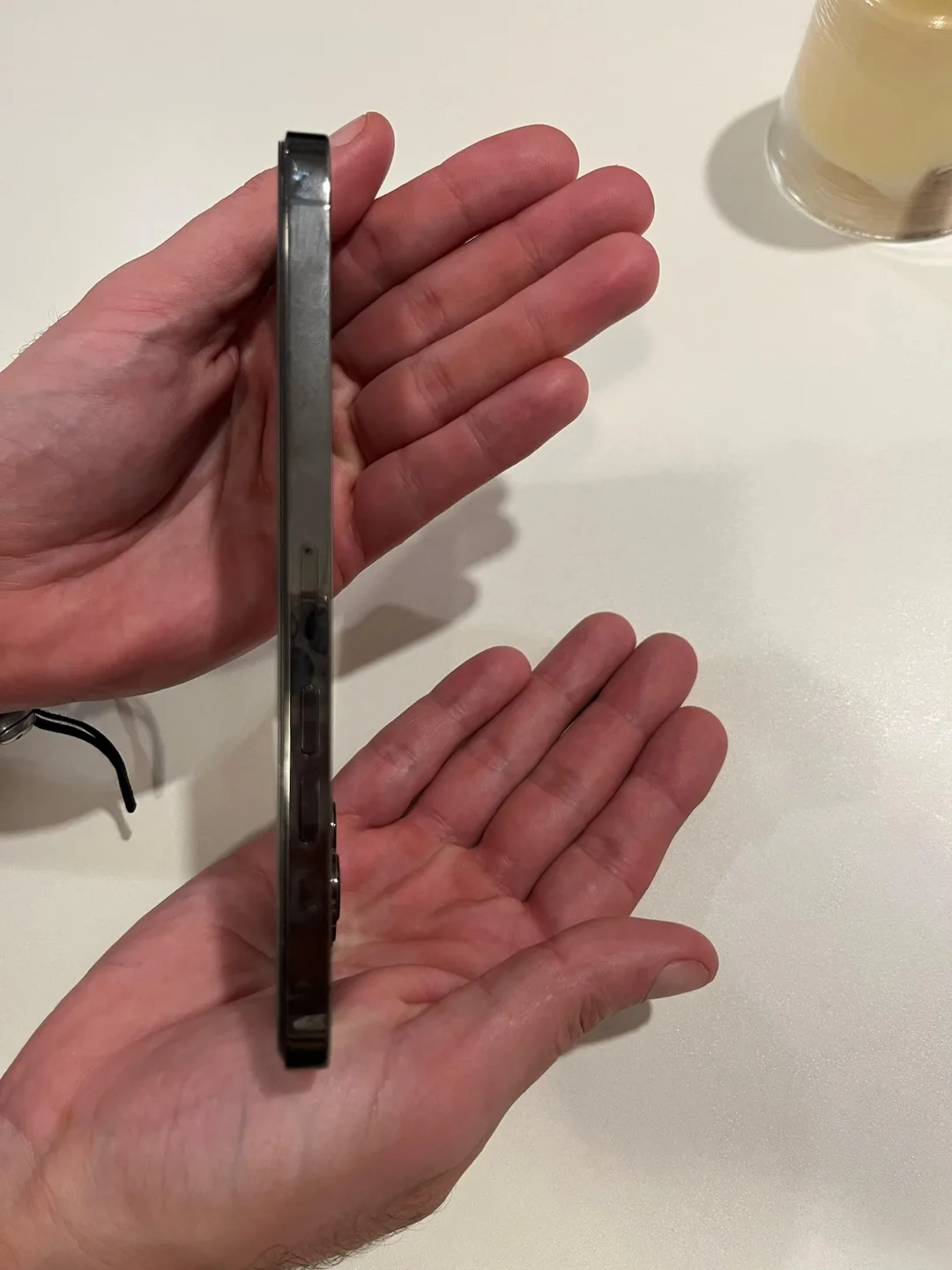 iPhone 13 Pro Max 1TB Graphite image indicator(5)