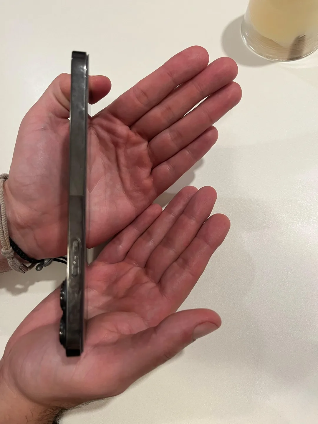 iPhone 13 Pro Max 1TB Graphite image indicator(4)