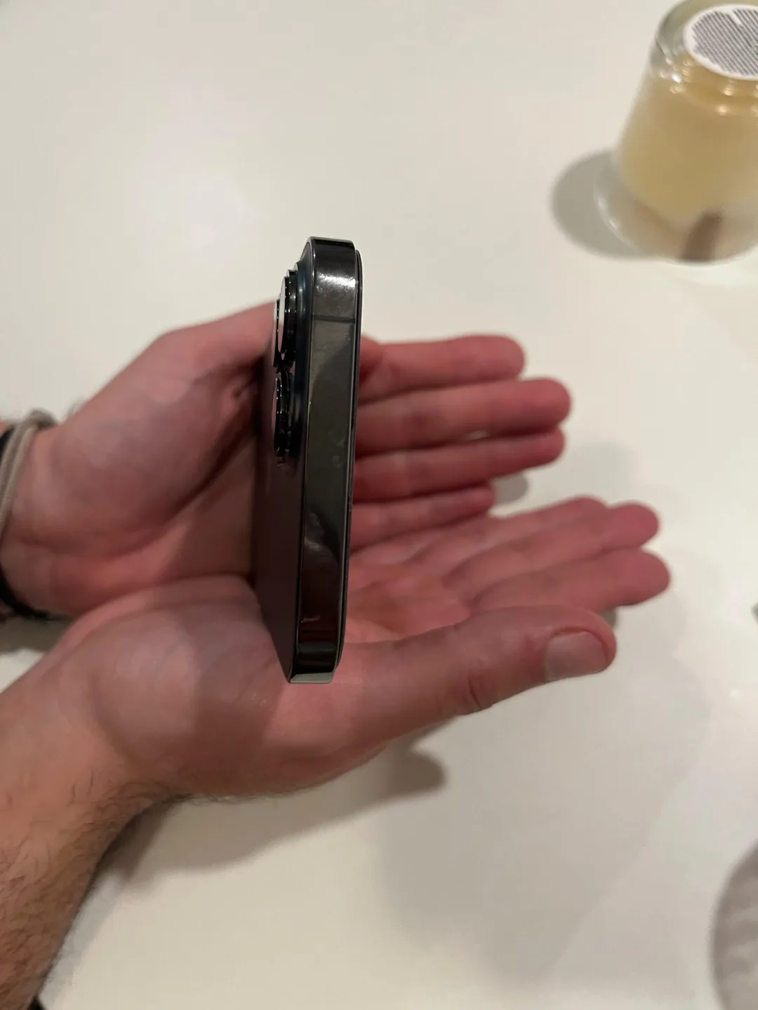 iPhone 13 Pro Max 1TB Graphite image indicator(3)